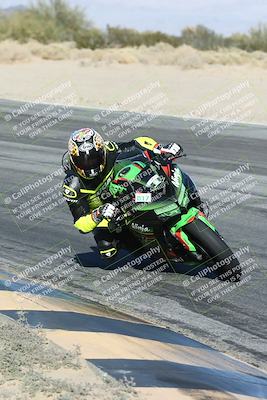 media/Dec-04-2025-Racers Edge (Thu) [[5ebc9f124d]]/3-B Group/7-Session 4 (Turn 10 Inside)/